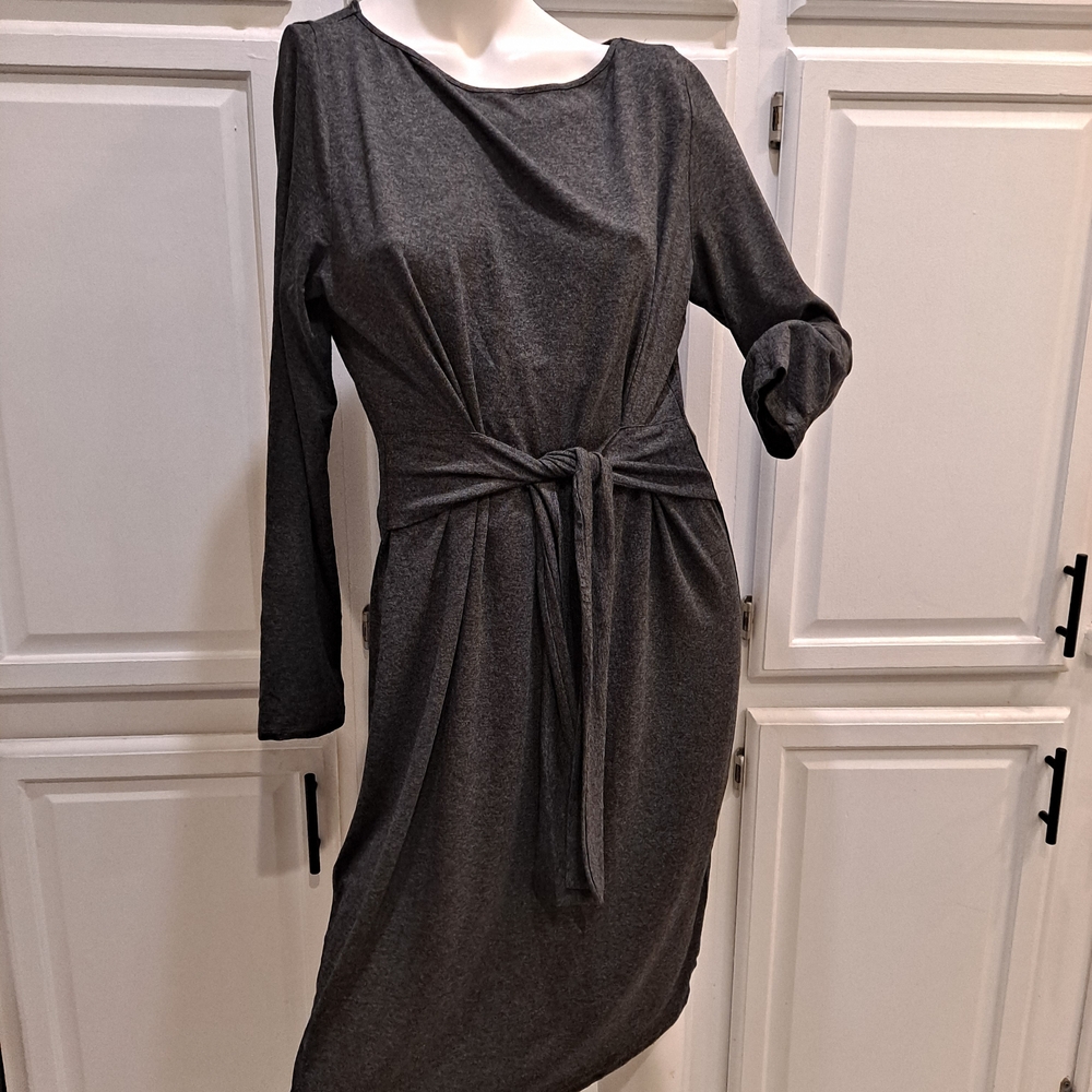 J. Jill Charcoal Gray Long Sleeve Belted Waist Dress